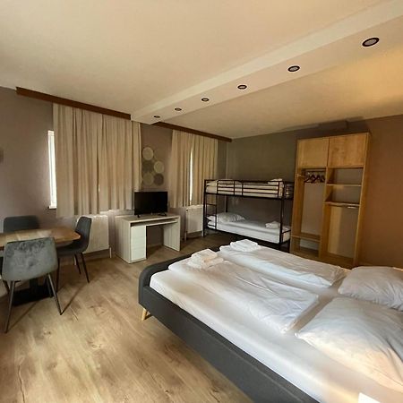 The Art And Sporthotel Инсбрук Экстерьер фото