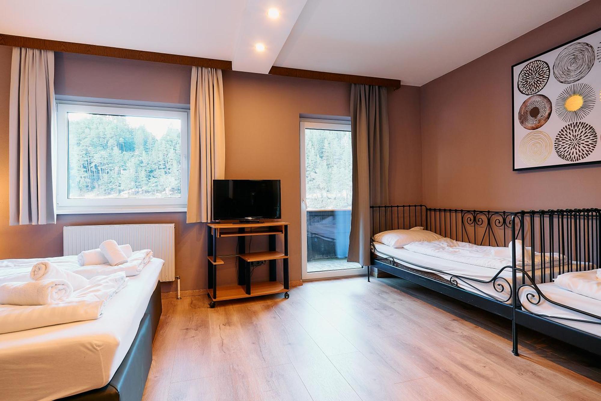 The Art And Sporthotel Инсбрук Экстерьер фото