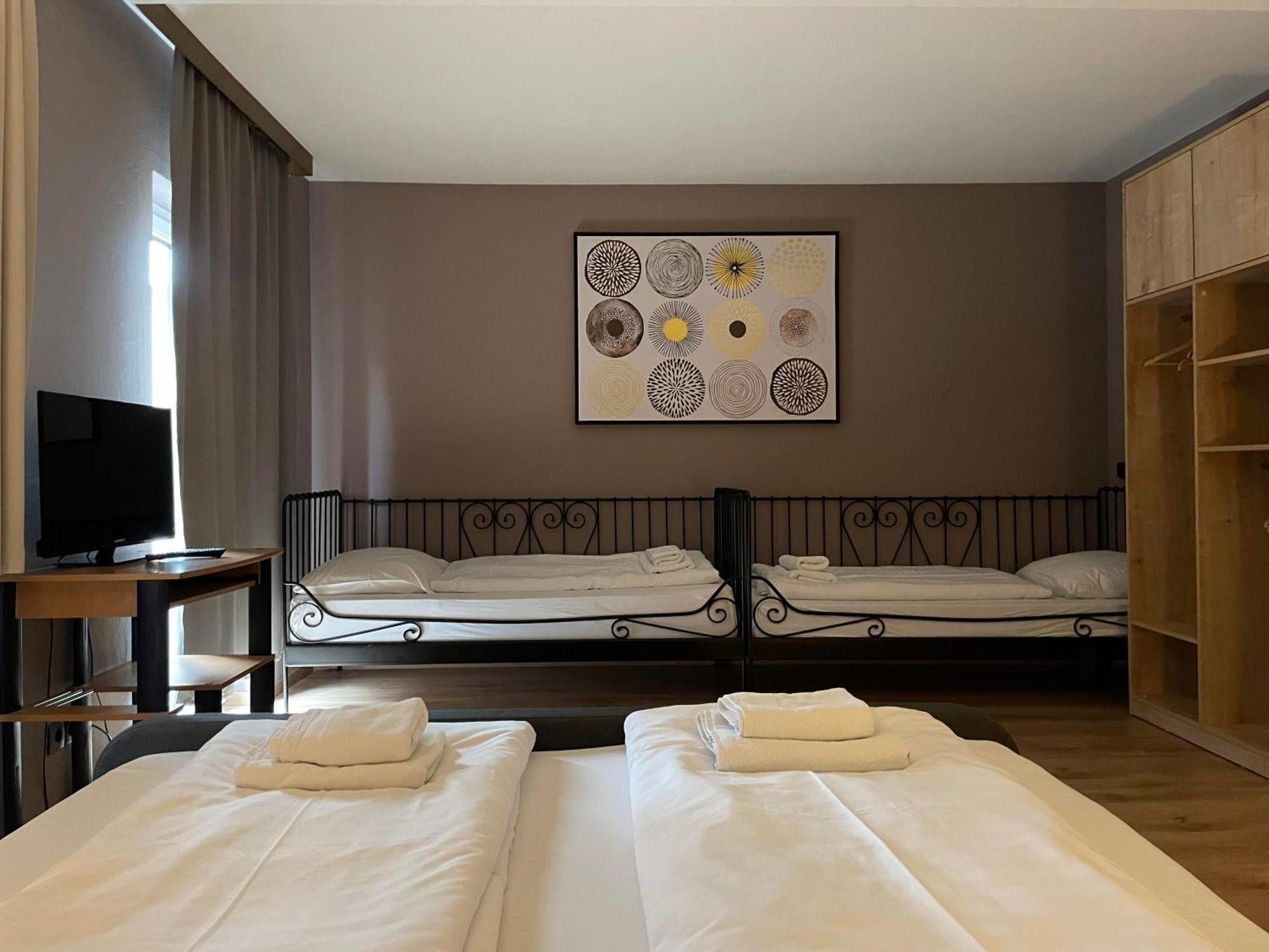 The Art And Sporthotel Инсбрук Экстерьер фото