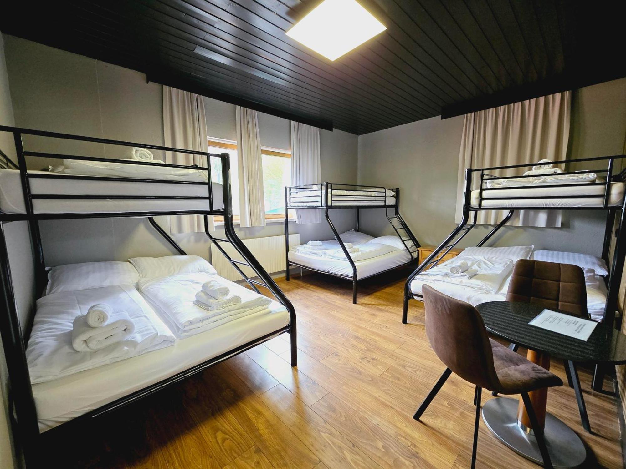 The Art And Sporthotel Инсбрук Экстерьер фото